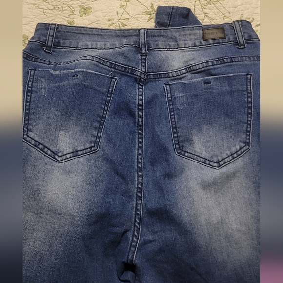 Flamingo Boot Cut - Picture 3 of 8